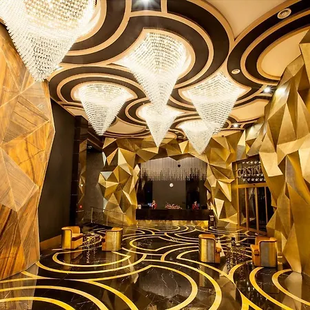 Elexus Luxury & & Casino 5*