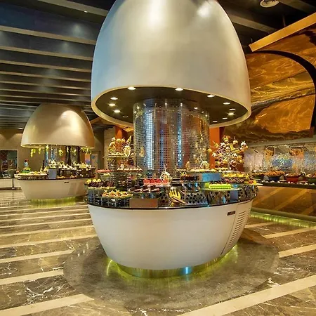 Elexus Luxury & & Casino Hotel 5*