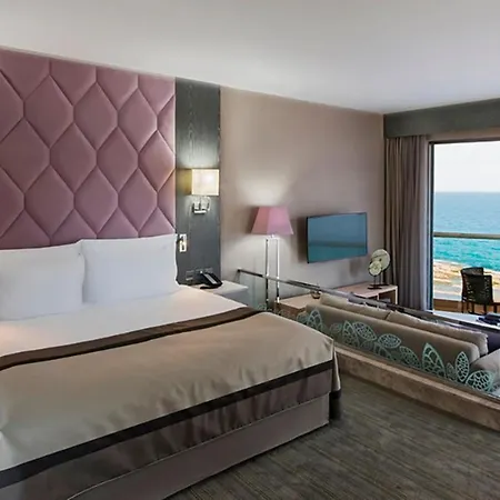 Elexus Luxury & & Casino Hotel Cirénia
